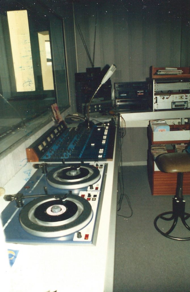 Radio PILE la Régie finale Maisons des Associations à PRIVAS