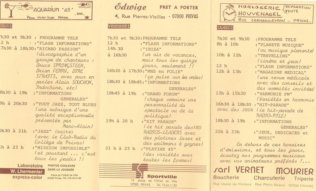 Fascicule pliant de la grille des programmes Radio PILE riche en diversité !